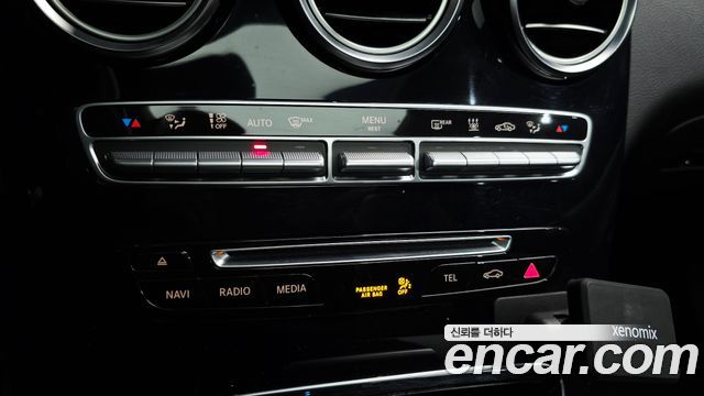 Mercedes-Benz GLC-Class GLC350e 4MATIC AMG Line