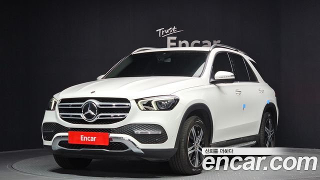 Mercedes-Benz GLE-Class GLE300d 4MATIC