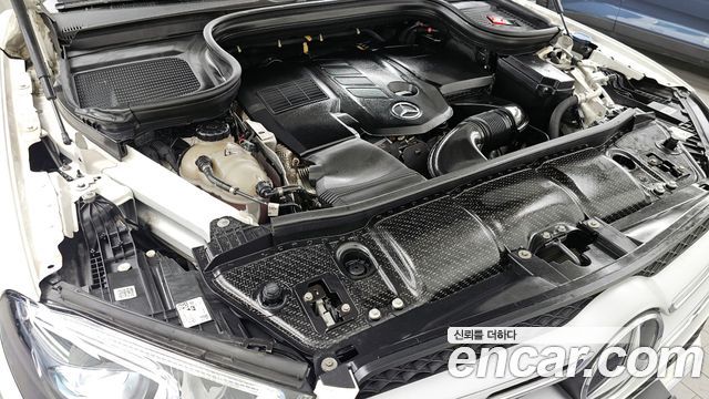 Mercedes-Benz GLE-Class GLE300d 4MATIC