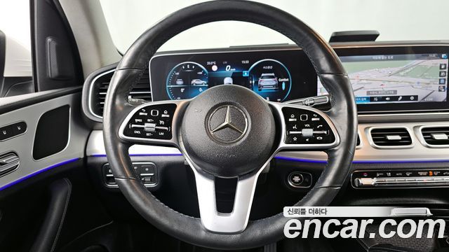 Mercedes-Benz GLE-Class GLE300d 4MATIC