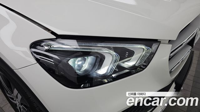 Mercedes-Benz GLE-Class GLE300d 4MATIC