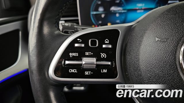 Mercedes-Benz GLE-Class GLE300d 4MATIC