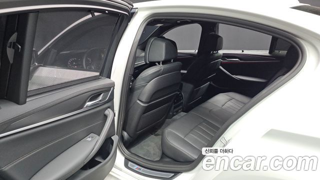 BMW 5-Series 520i M Sport