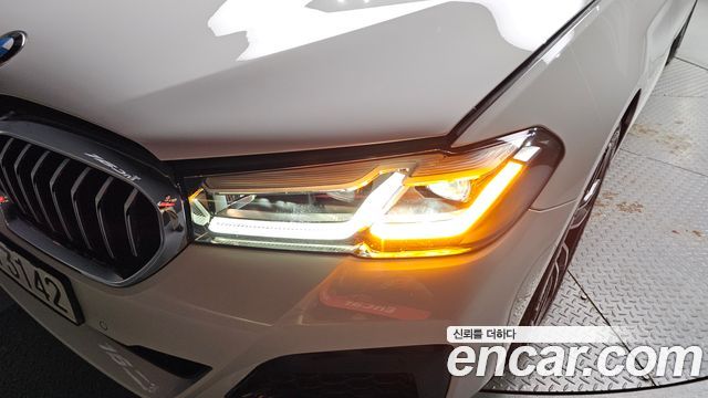 BMW 5-Series 520i M Sport