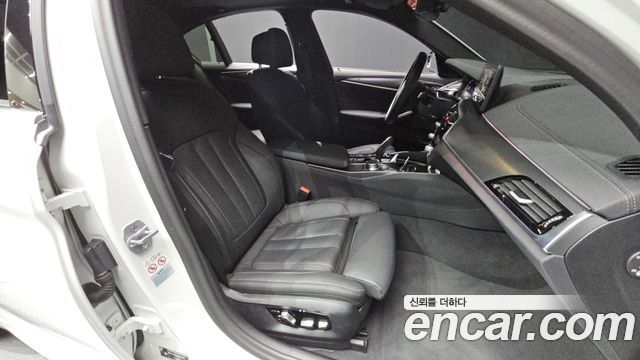 BMW 5-Series 520i M Sport