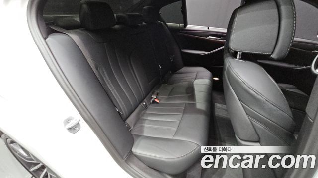 BMW 5-Series 520i M Sport