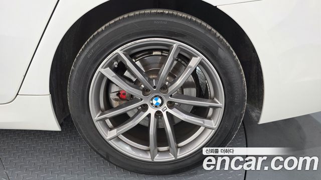 BMW 5-Series 520d M Sport Package Plus