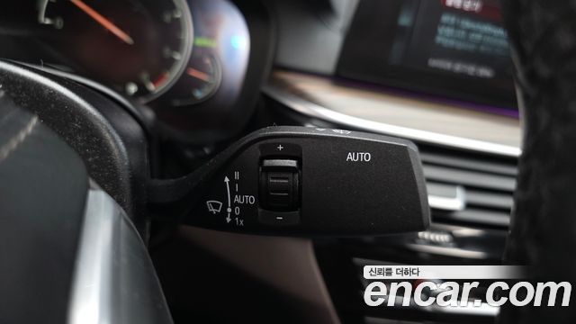BMW 5-Series 520d M Sport Package Plus