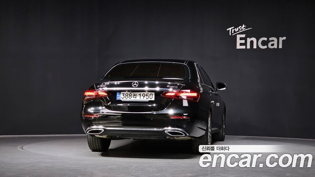 Mercedes-Benz E-Class E350 4MATIC Avantgarde