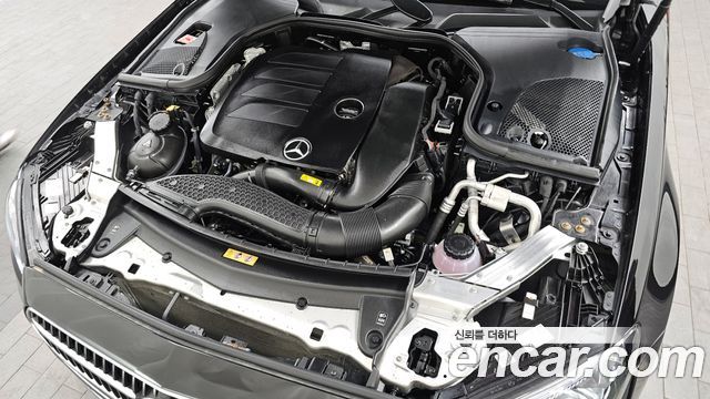 Mercedes-Benz E-Class E350 4MATIC Avantgarde