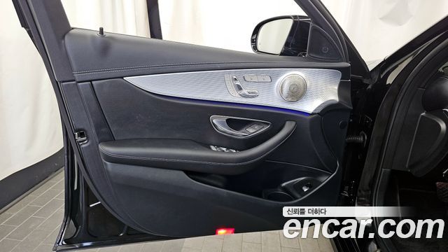 Mercedes-Benz E-Class E350 4MATIC Avantgarde