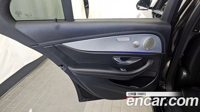 Mercedes-Benz E-Class E350 4MATIC Avantgarde
