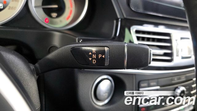 Mercedes-Benz E-Class E220 Bluetec Avantgarde
