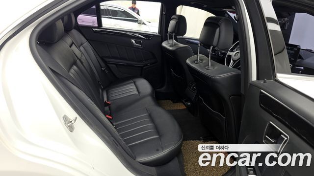Mercedes-Benz E-Class E220 Bluetec Avantgarde