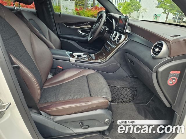 Mercedes-Benz GLC-Class GLC250 4MATIC