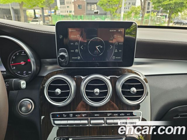 Mercedes-Benz GLC-Class GLC250 4MATIC
