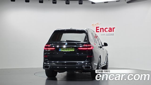 BMW X7 xDrive 40i M Sport 7STR