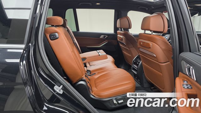 BMW X7 xDrive 40i M Sport 7STR