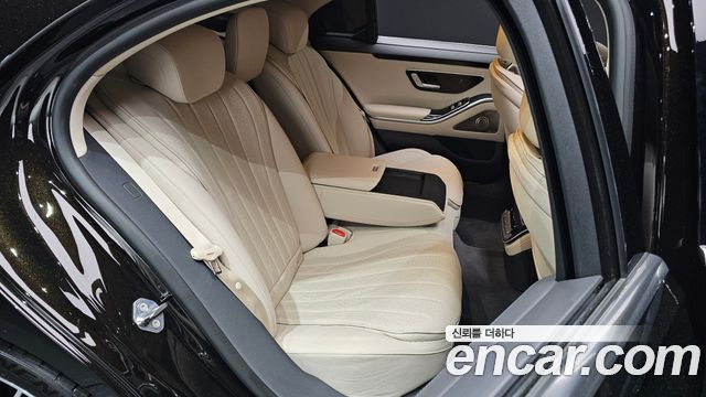 Mercedes-Benz S-Class S350 d