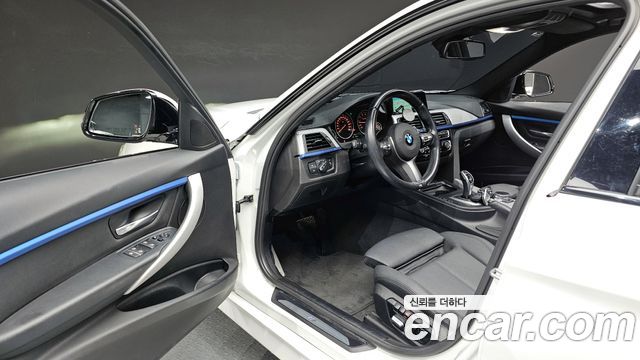 BMW 3-Series 320i M Sport