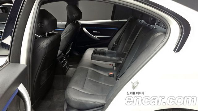 BMW 3-Series 320i M Sport