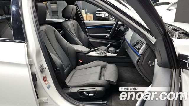 BMW 3-Series 320i M Sport