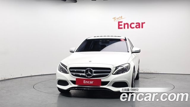 Mercedes-Benz C-Class C200 Avantgarde