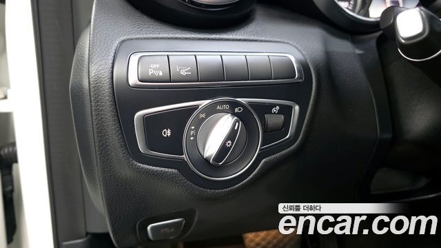 Mercedes-Benz C-Class C200 Avantgarde