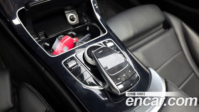 Mercedes-Benz C-Class C200 Avantgarde