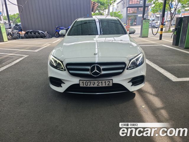 Mercedes-Benz E-Class E300 AMG Line