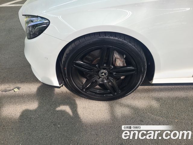 Mercedes-Benz E-Class E300 AMG Line