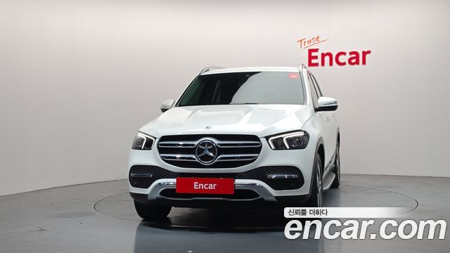 Mercedes-Benz GLE-Class GLE300d 4MATIC