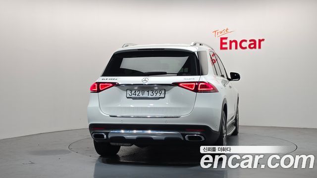 Mercedes-Benz GLE-Class GLE300d 4MATIC