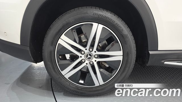 Mercedes-Benz GLE-Class GLE300d 4MATIC