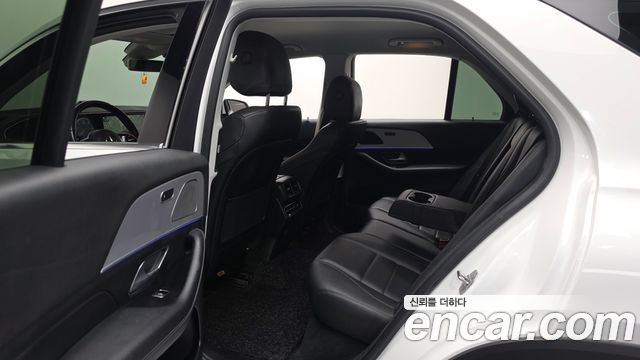 Mercedes-Benz GLE-Class GLE300d 4MATIC
