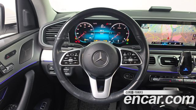 Mercedes-Benz GLE-Class GLE300d 4MATIC