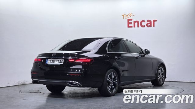 Mercedes-Benz E-Class E250 Avantgarde