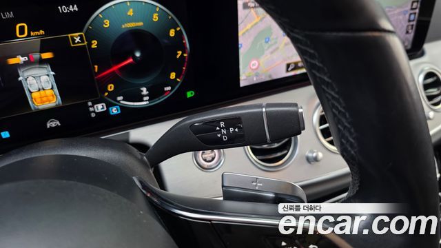 Mercedes-Benz E-Class E250 Avantgarde