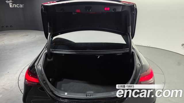 Mercedes-Benz E-Class E250 Avantgarde