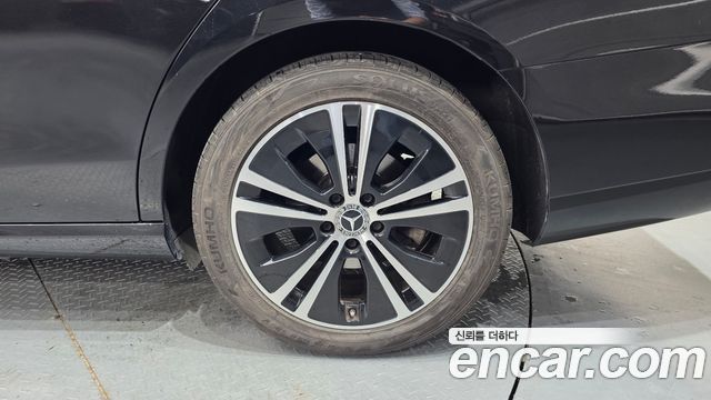 Mercedes-Benz E-Class E250 Avantgarde