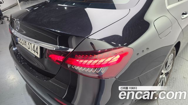 Mercedes-Benz E-Class E250 Avantgarde