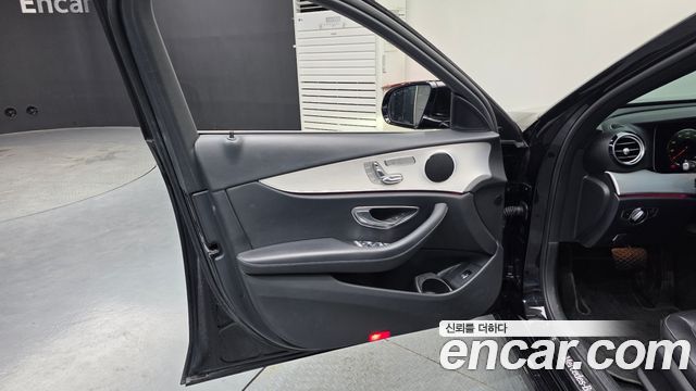 Mercedes-Benz E-Class E250 Avantgarde