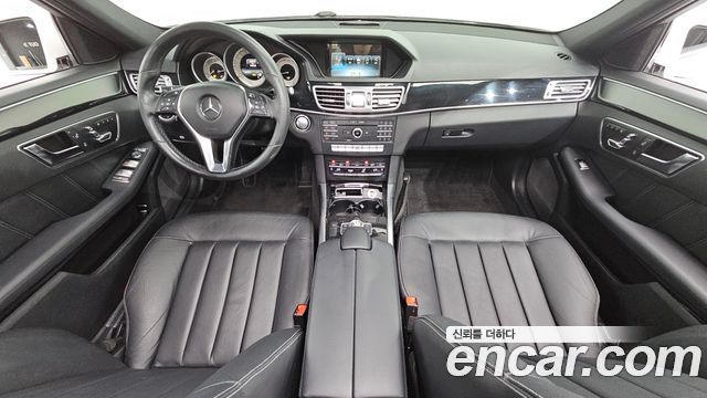 Mercedes-Benz E-Class E220 Bluetec Avantgarde