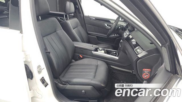 Mercedes-Benz E-Class E220 Bluetec Avantgarde