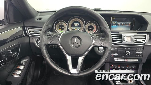 Mercedes-Benz E-Class E220 Bluetec Avantgarde