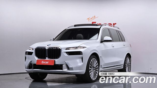 BMW X7 xDrive 40i Design Pure Excellence 7-Seater