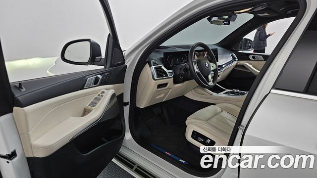 BMW X7 xDrive 40i Design Pure Excellence 7-Seater