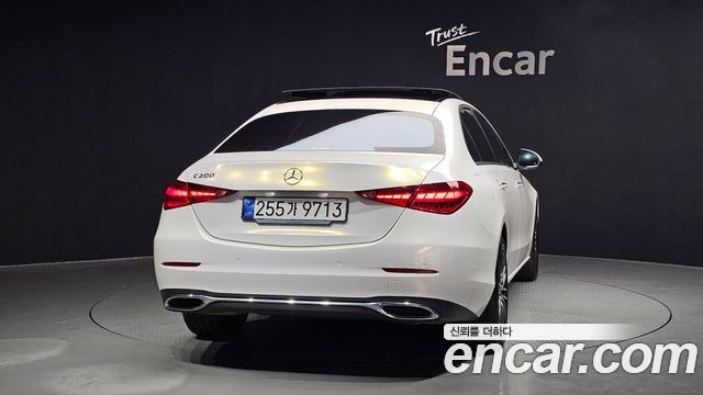 Mercedes-Benz C-Class C200 Avantgarde