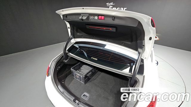 Mercedes-Benz C-Class C200 Avantgarde
