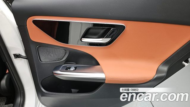Mercedes-Benz C-Class C200 Avantgarde